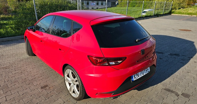 Seat Leon cena 74900 przebieg: 89000, rok produkcji 2016 z Wieliczka małe 79